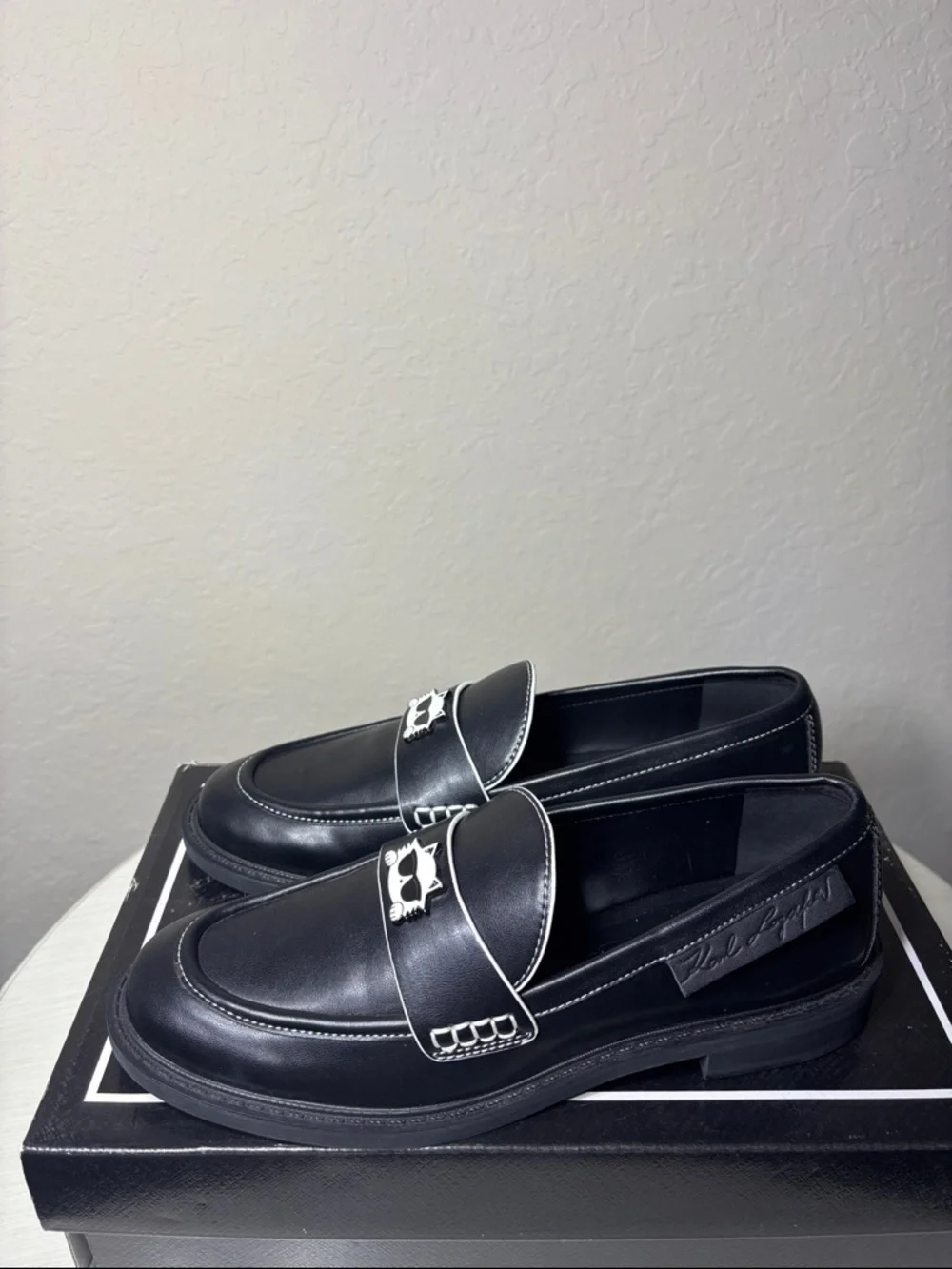 Karl Lagerfeld step up